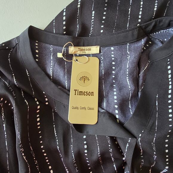 Timeson Blouse Women's XXL Black White Geo Stripe Roll Tab Sleeves NWT - Picture 5 of 16